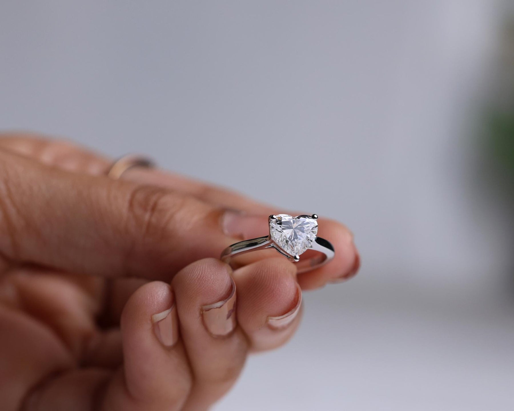 F Color VS1 Clarity IGI Certified 1.50 Carat Heart Shape Excellent Cut Lab Grown Diamond Solitaire Engagement Ring 14k Gold