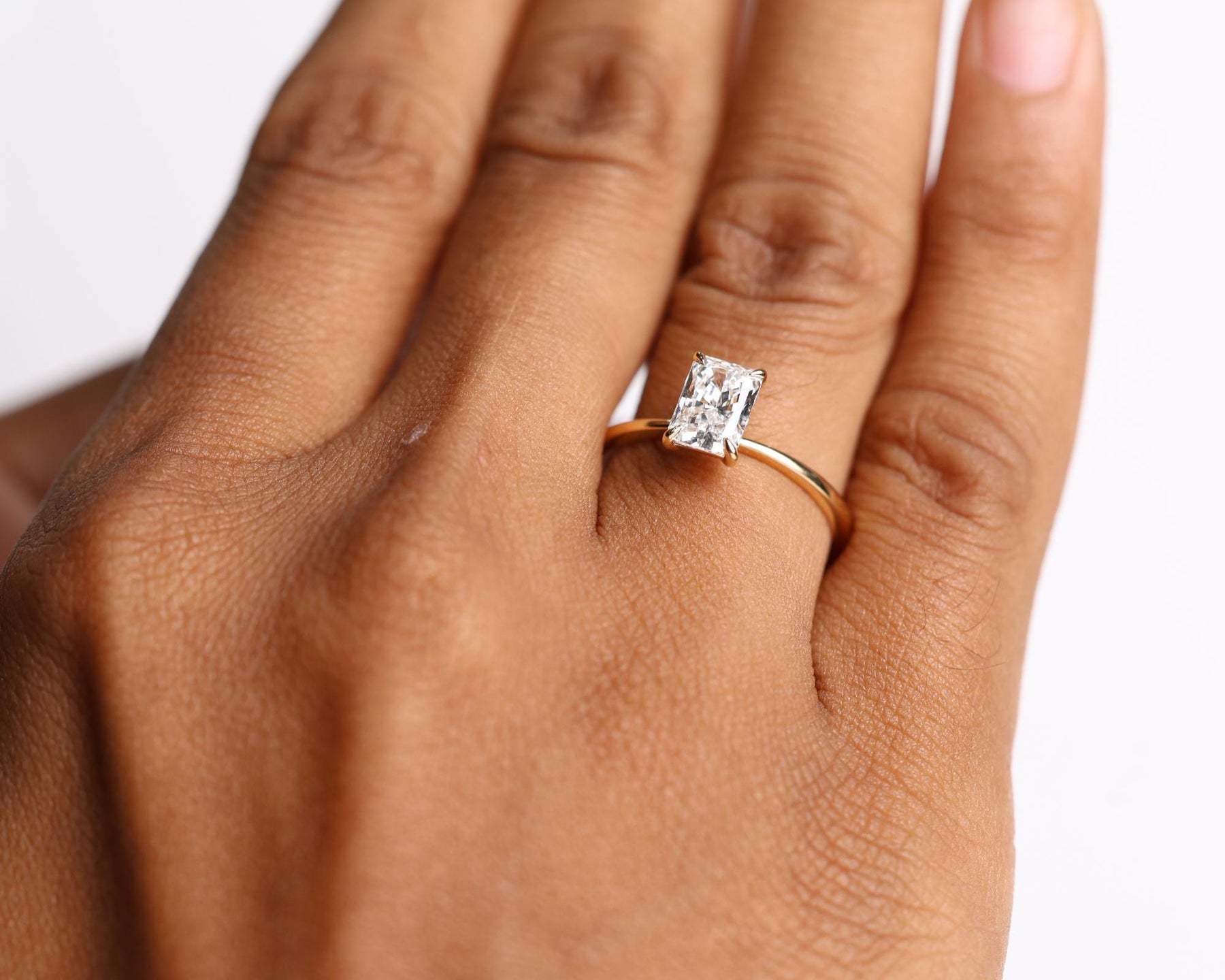 Radiant Cut 1 carat F Color VS1 Clarity IGI Certified Elongated Radiant Cut Lab Grown Diamond Solitaire Engagement Ring 14k Gold