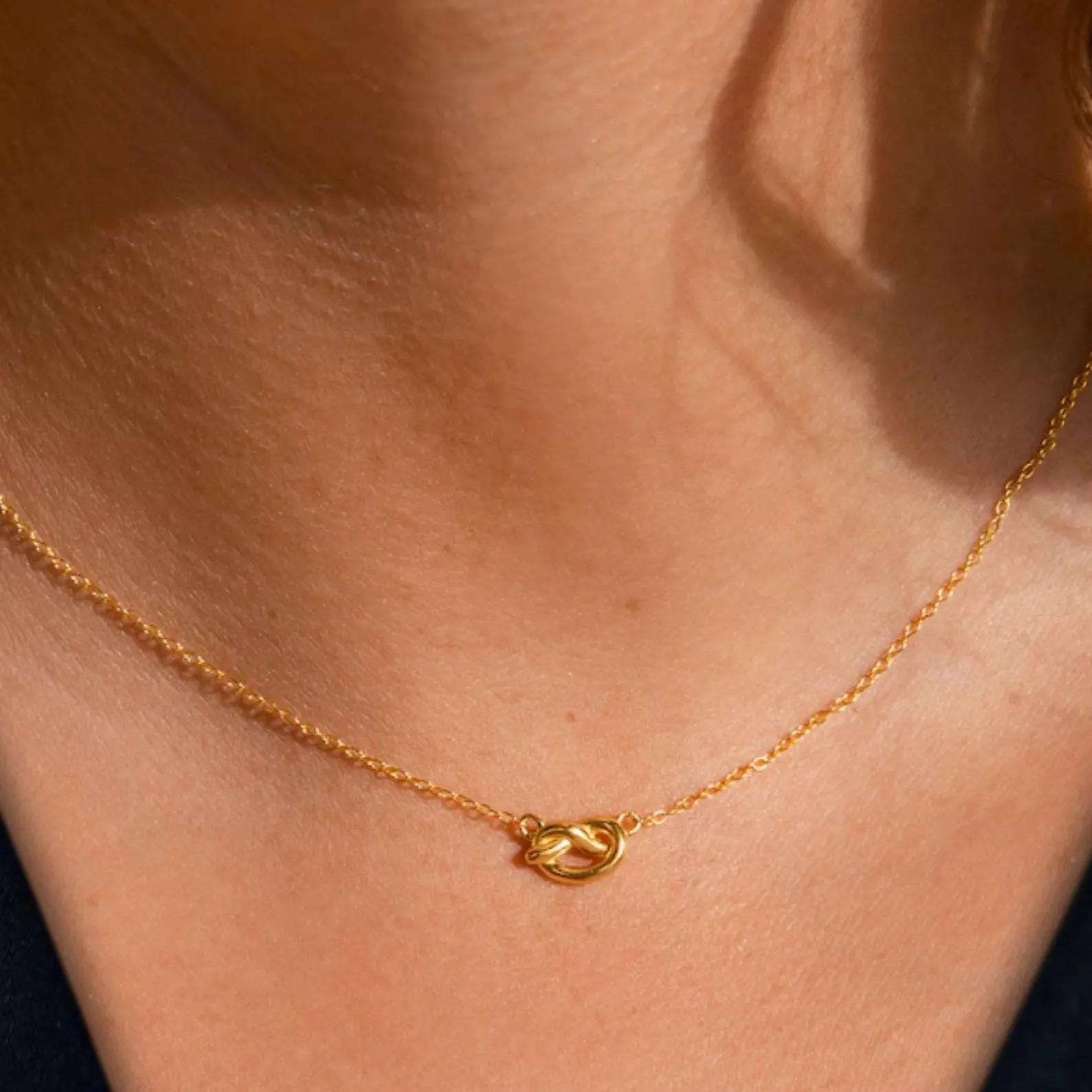 Solid Gold Knot Necklace, Promise Necklace, Charm Necklace, Love Necklace, Dainty Chain Choker, 14k Solid Gold, Anniversary Gift. Jenna