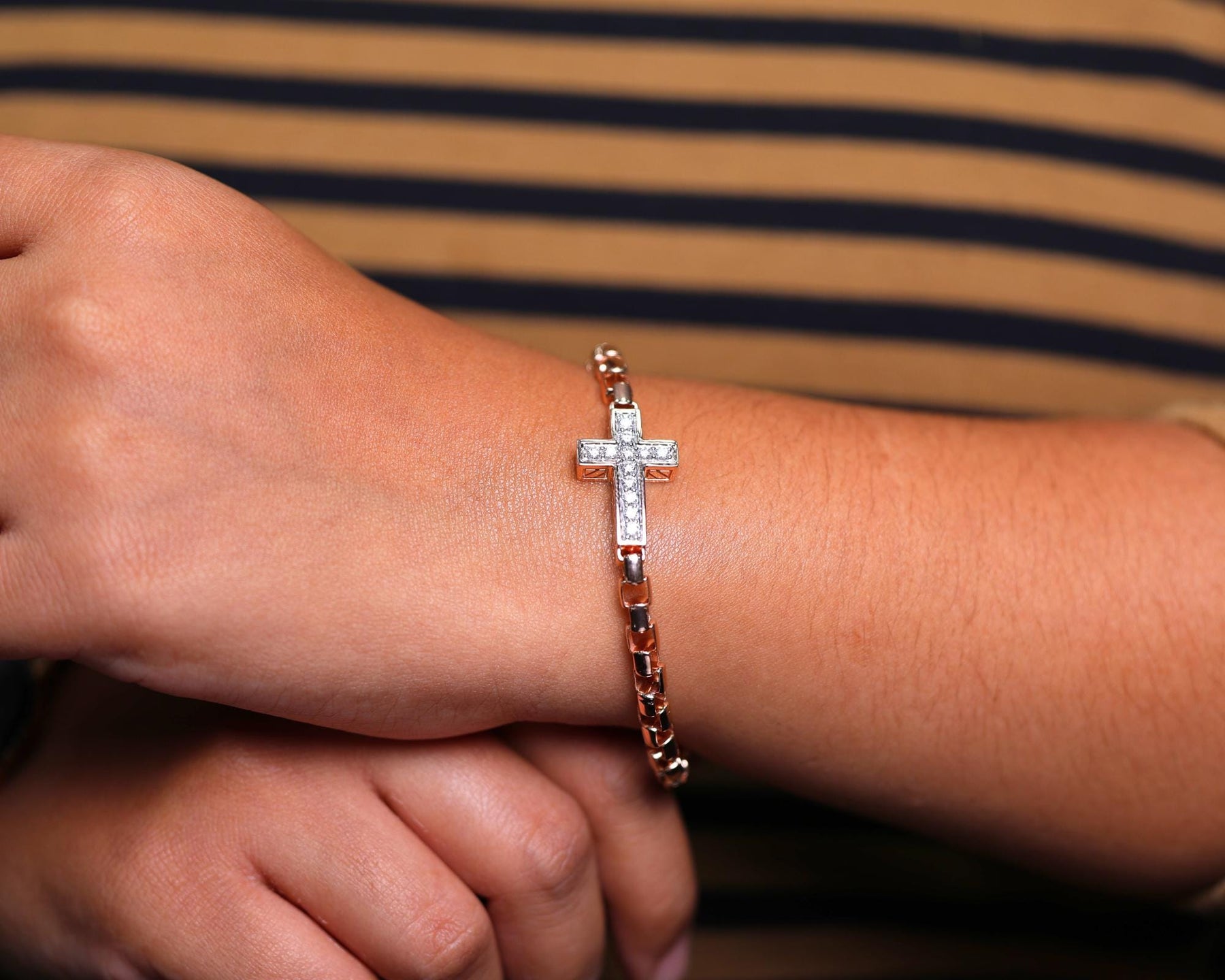 14k Gold Diamond Small Cross Bracelet, Dainty Minimalist Christian Jewelry, Solid Gold, Lab Diamond, Dainty Stackable Bracelet, Mary