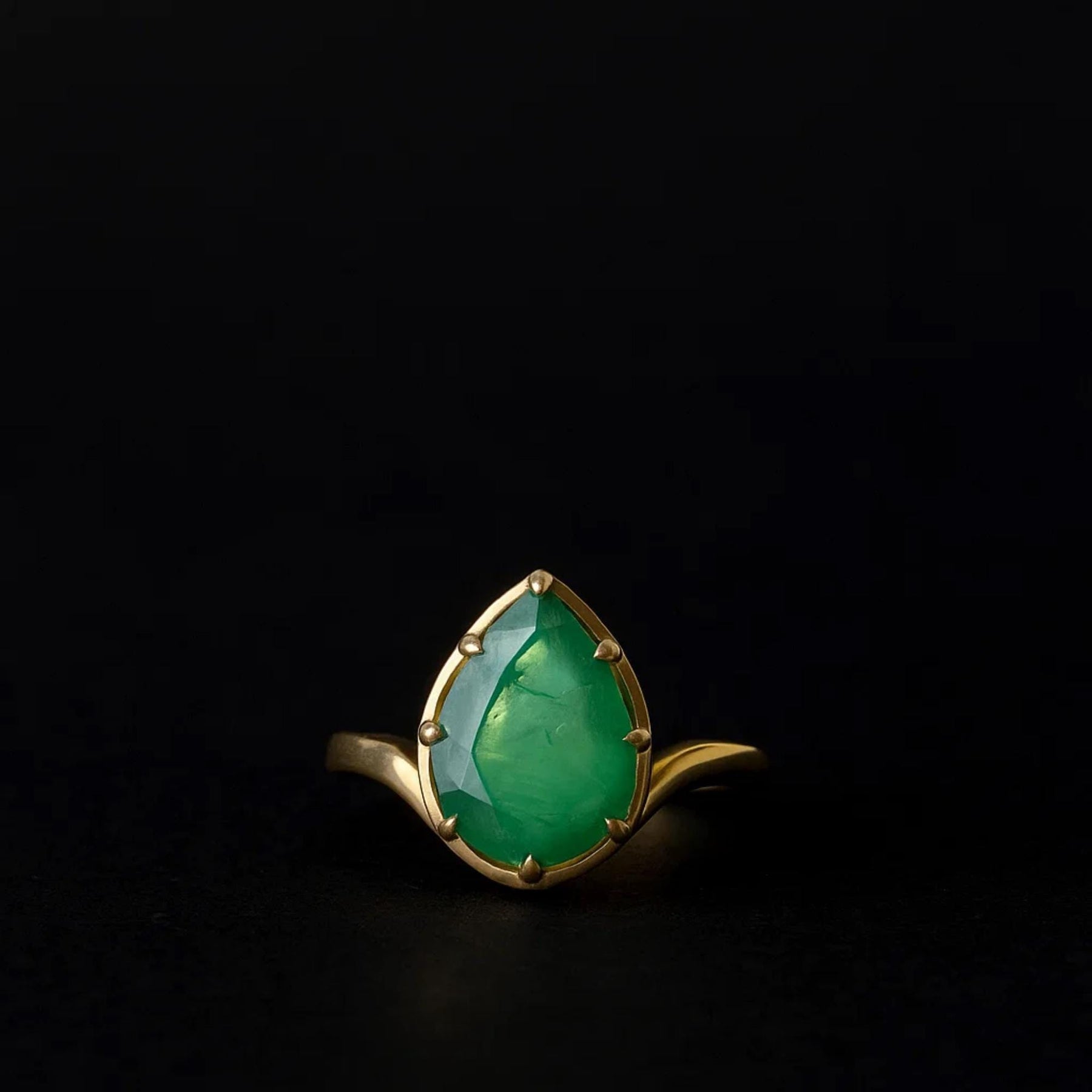 Solid 14K Yellow Gold Engagement Ring Pear Cut Lab Created Green Emerald Ring Minimalist Diamond Promise Ring Anniversary Gift for Women
