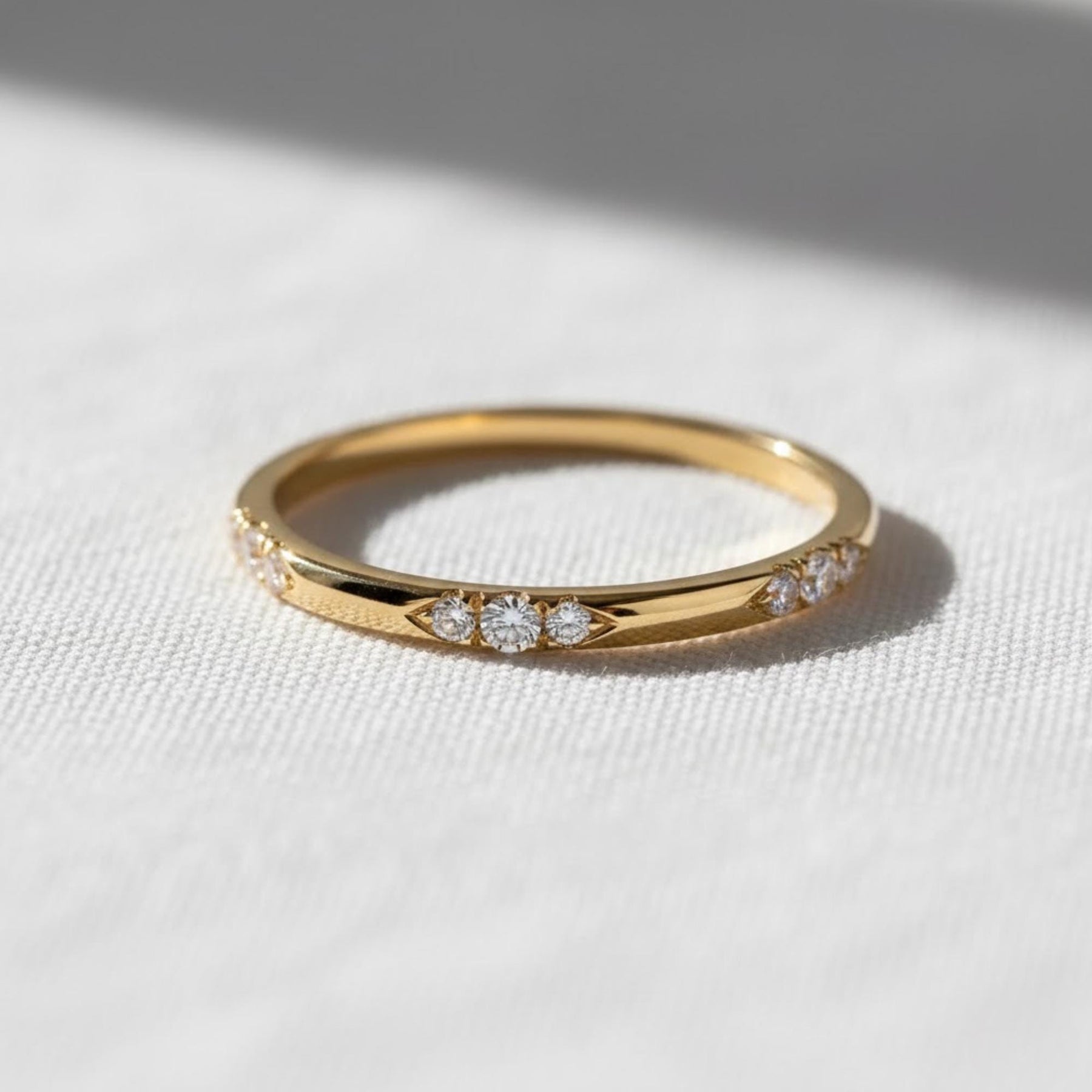 Flush Set Eternity Band, Round Cut Colorless Diamond Wedding Band, Wedding Matching Band, Etoile Ring, Chunky Dainty Band, Bridal Ring Gifts