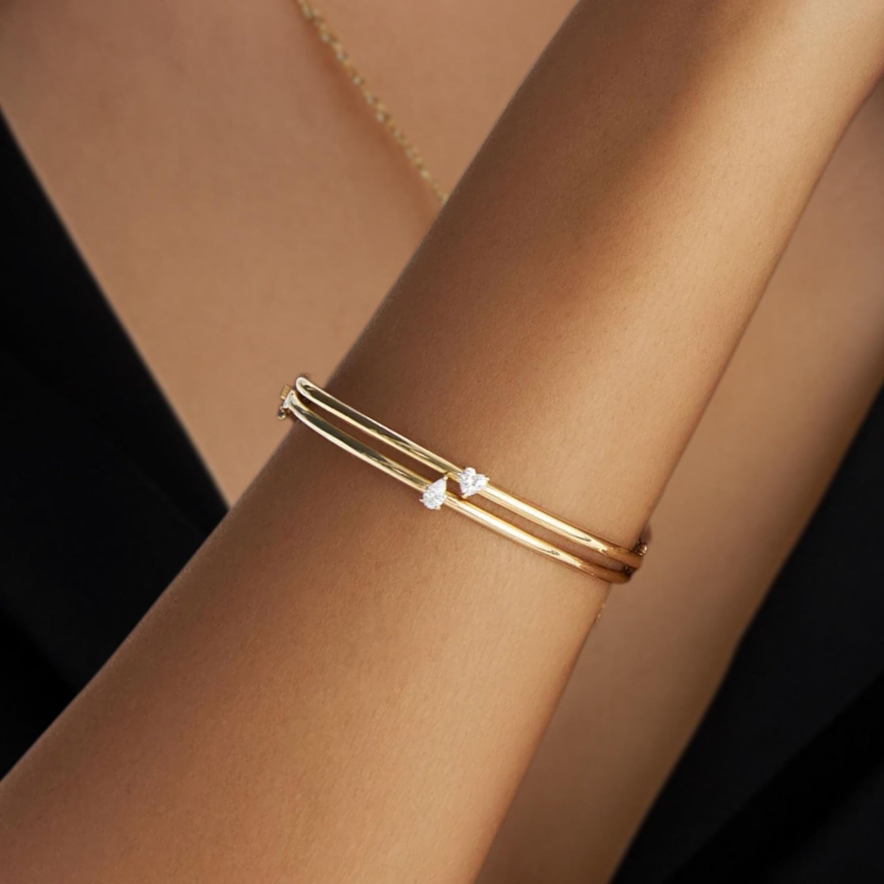 14K Gold Minimalist Bracelet, Pear Shape Solitaire Bangle, Diamond Bangle Bracelet, Tear Drop Bracelet Bangle, Birthday Gift