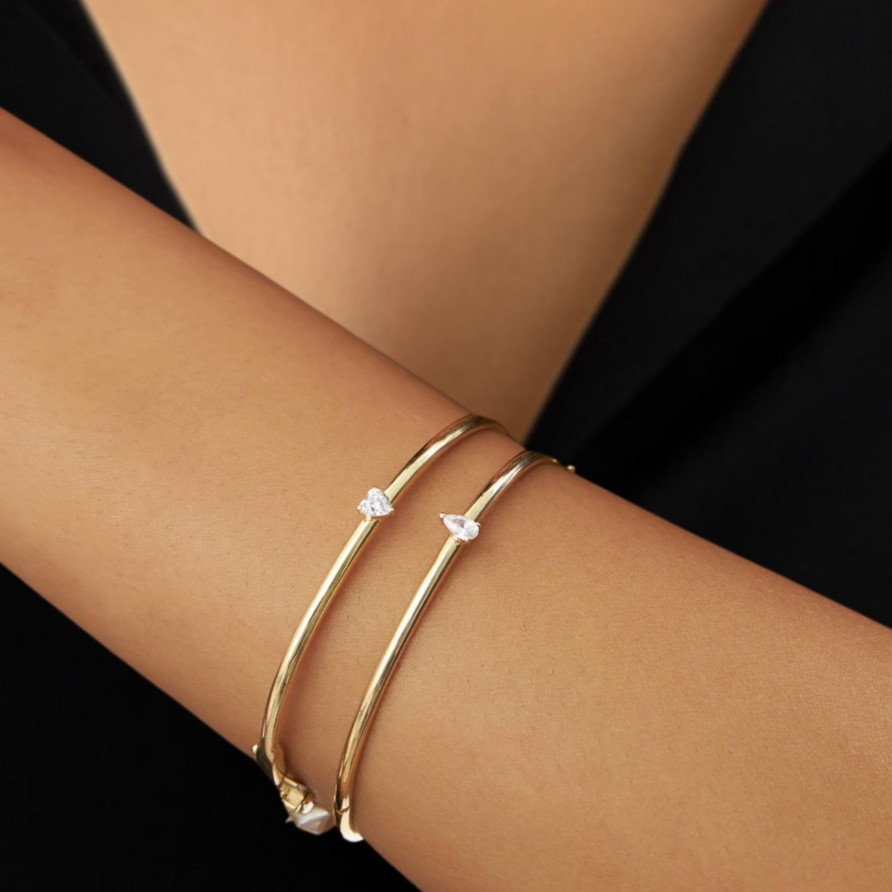 14K Gold Minimalist Bracelet, Pear Shape Solitaire Bangle, Diamond Bangle Bracelet, Tear Drop Bracelet Bangle, Birthday Gift