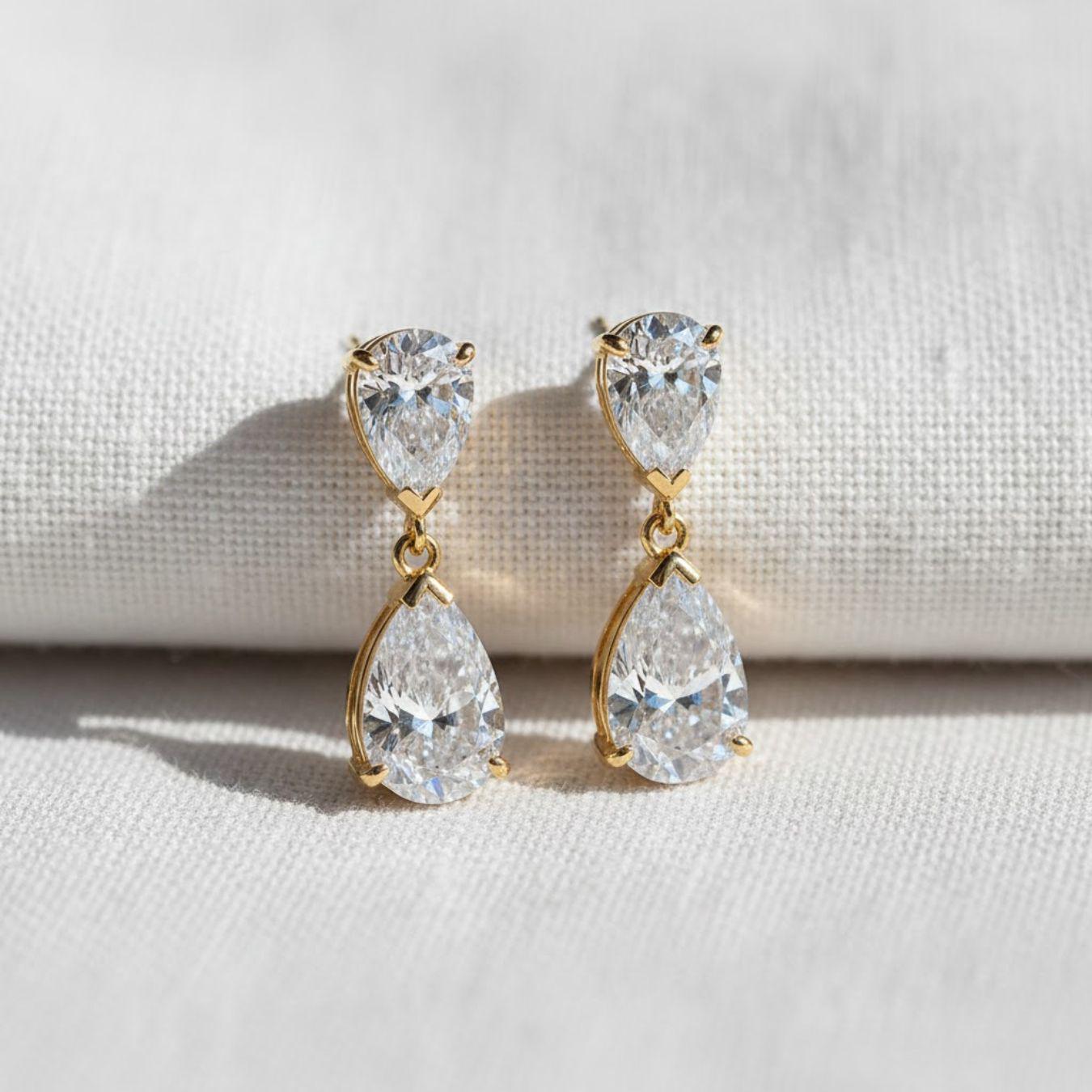 Pear Cut Diamond Wedding Earrings in 14K Yellow Gold, Elegant Drop Earrings for Women, Perfect Anniversary Gift for Her