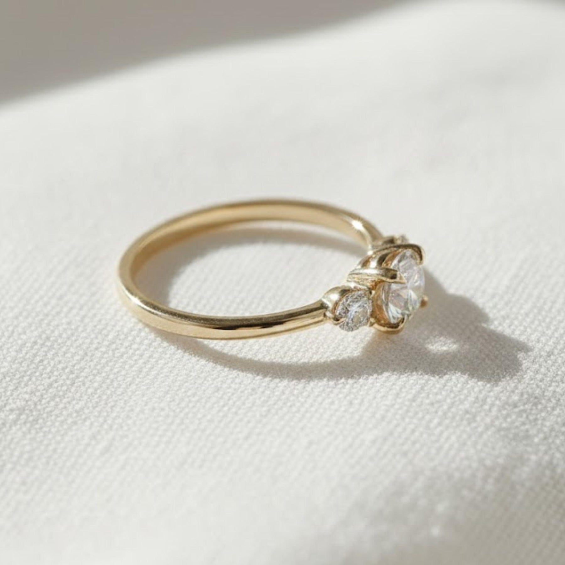 Dainty Round Lab Grown Diamond Promise Ring, Diamond Set in Claw Prongs, Diamond Engagement Ring for Women, Ring in Yellow, White, Rose Gold