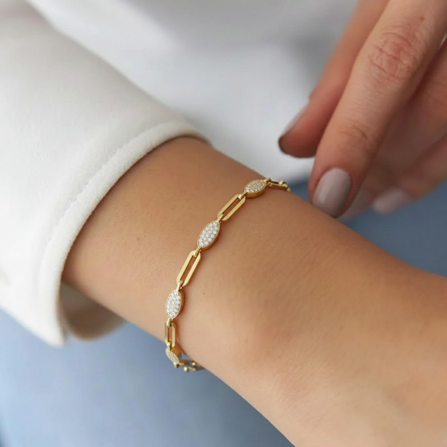 Paperclip Chain and Diamond Link Bracelet, Dainty Bracelet, Chain Bracelet, Minimalist Stackable Gold Bracelet, Gold Bracelet for Women