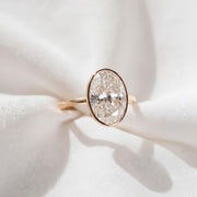 5 Carat Oval Lab Grown Diamond Solitaire Ring / Huge Diamond F VS1 IGI Certified / Bezel Engagement Ring in Yellow Gold