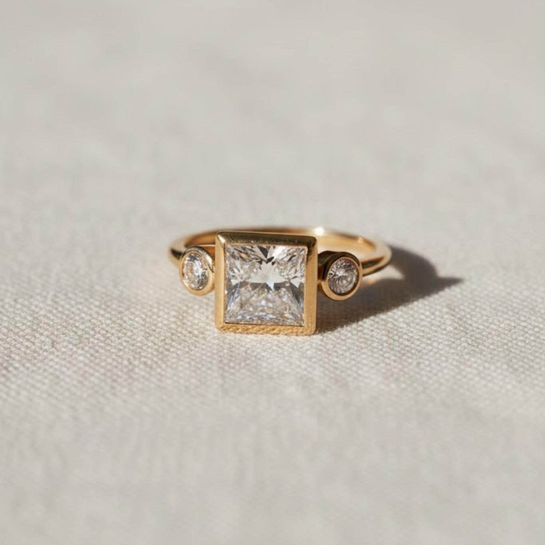 IGI CERTIFIED F Color VS1 Clarity 2 Carat Princess Cut Lab Grown Diamond Three Stone Engagement Ring 14k Gold