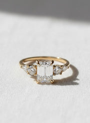 Real Lab Grown Diamond Engagement Ring IGI Certified Diamond Proposal Ring Emerald Cut Diamond Ring 5 Stone Ring for Her Solitaire Ring