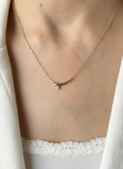 Diamond Necklace / 14k Prong Setting Diamond Solitaire Necklace / Diamond Curve Drop Necklace / Diamond Necklace / Layering Necklace