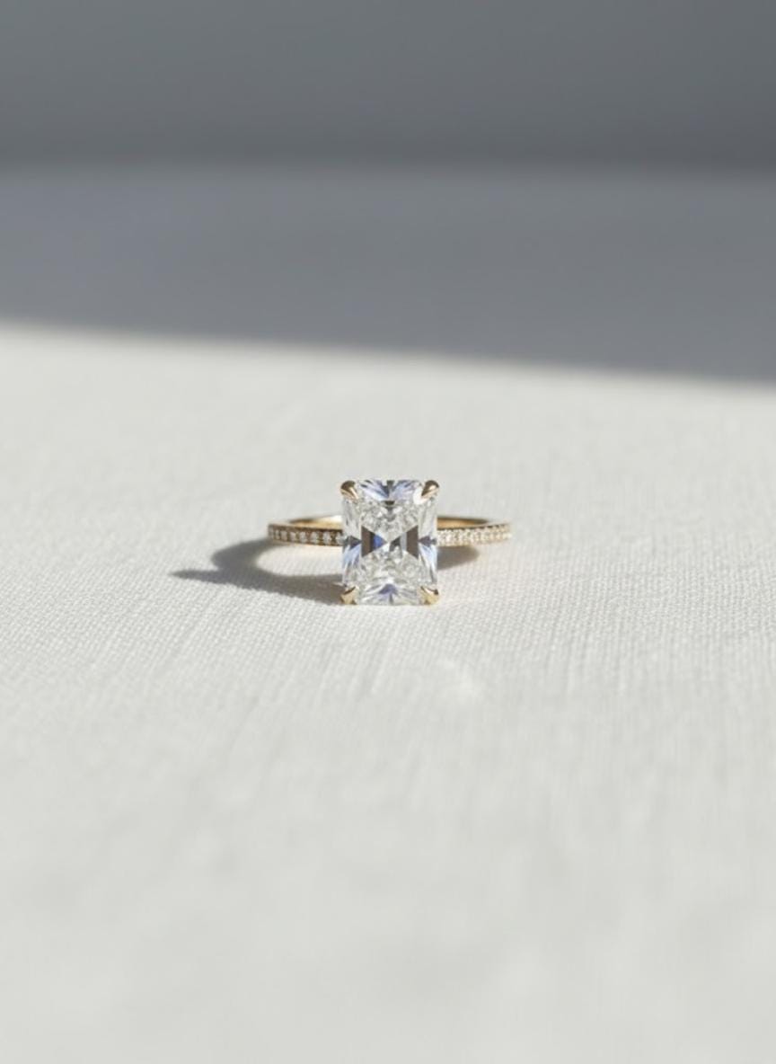 Radiant Lab Grown Diamond Engagement Ring / 2.00 to 3.00 CT Radiant Cut CVD Diamond Wedding Ring / Solitaire & Accents Stone Proposal Ring