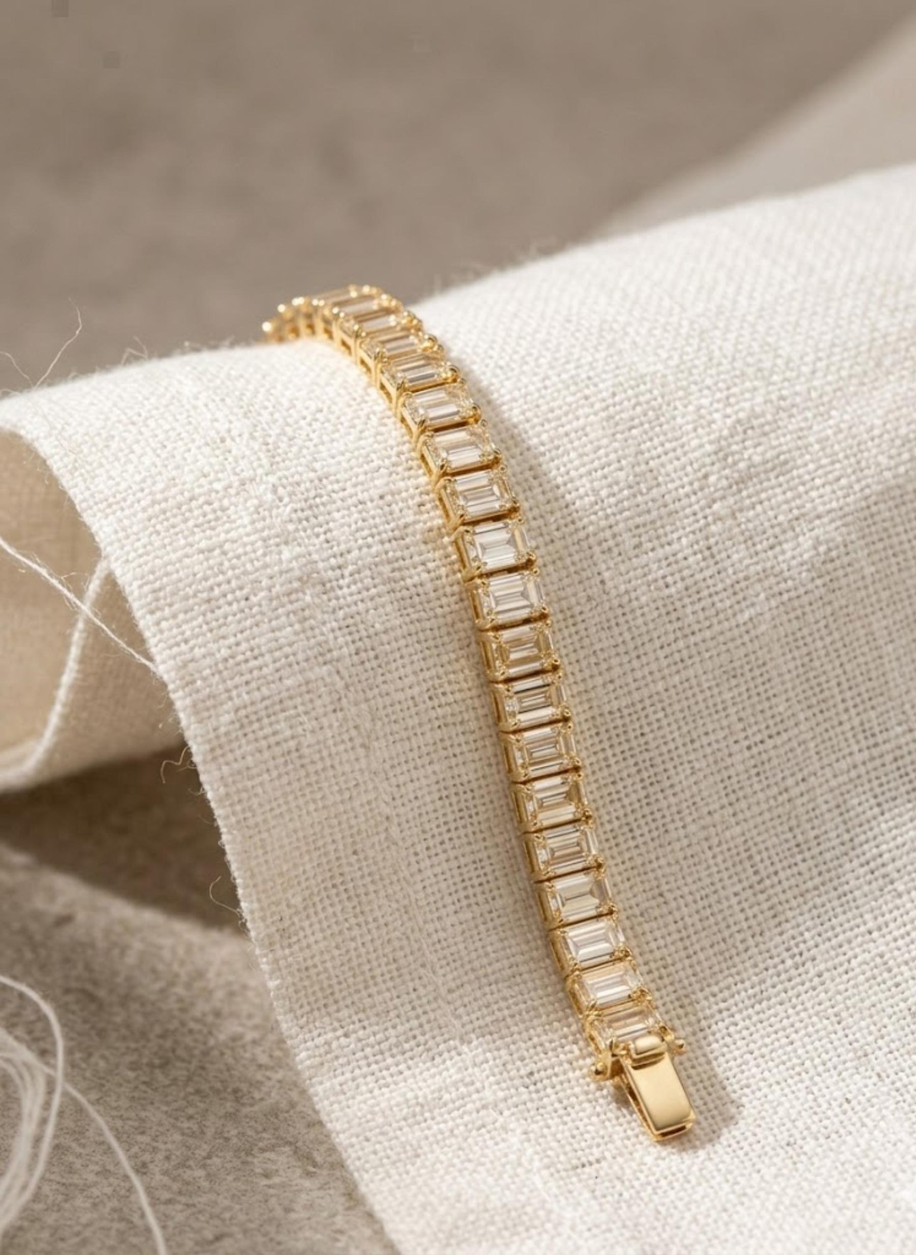 9.00 ctw Emerald Cut Lab Grown Diamond Tennis Bracelet | Certified Lab Grown Tennis Bracelet | F /VS1 Clarity