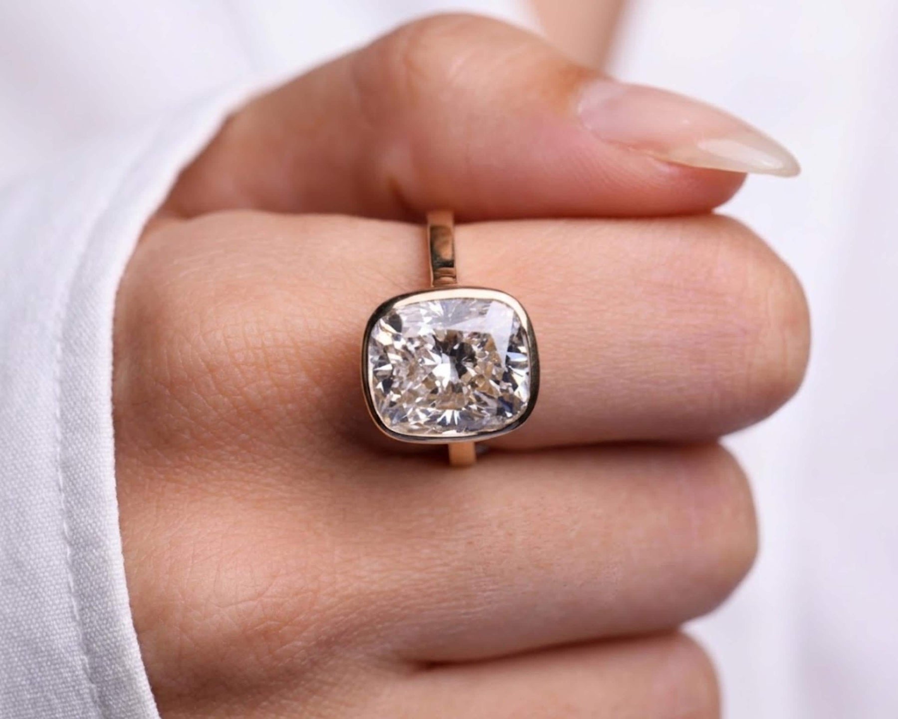 7 Carat Elongated Cushion F VS1 Lab Grown Diamond Bezel Set Ring / Delicate Engagement Ring / Elongated Diamond Art Deco Design