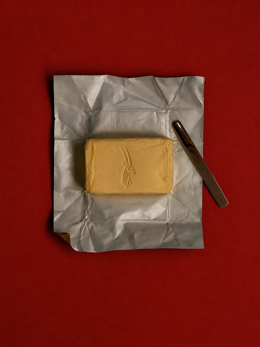 Colour, held in reserve